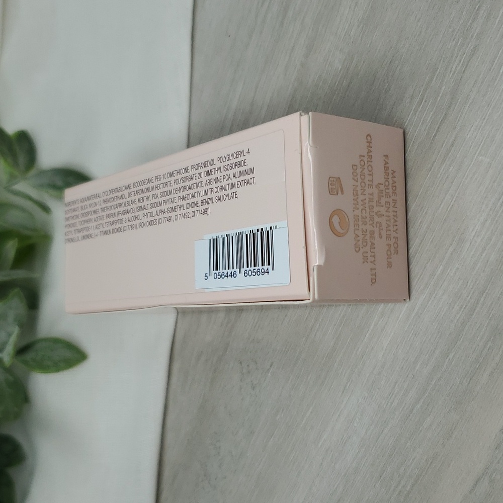 NEW CHARLOTTE TILBURY Airbrush Flawless Longwear Foundation 7 Neutral 30… - Picture 5 of 8